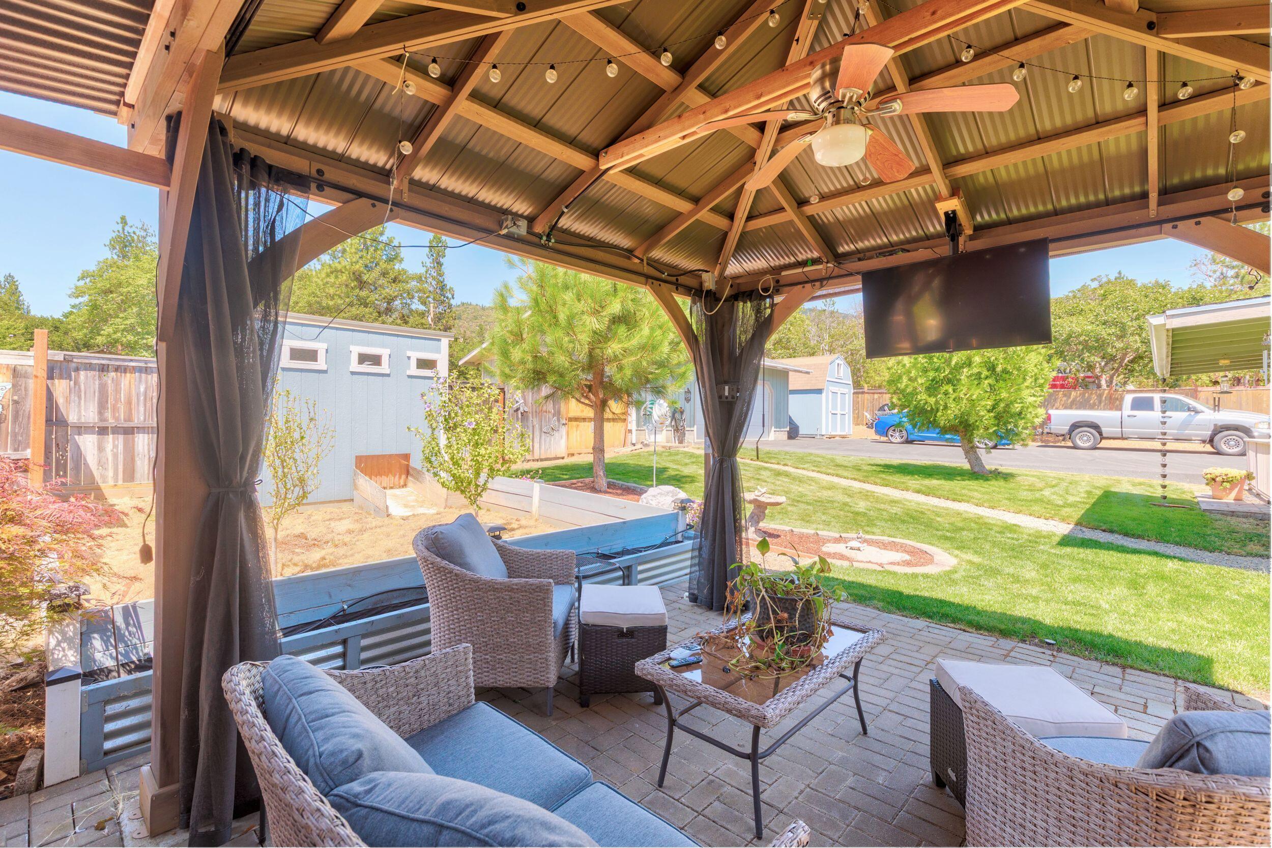 Airpark Estates, Inc - Residential