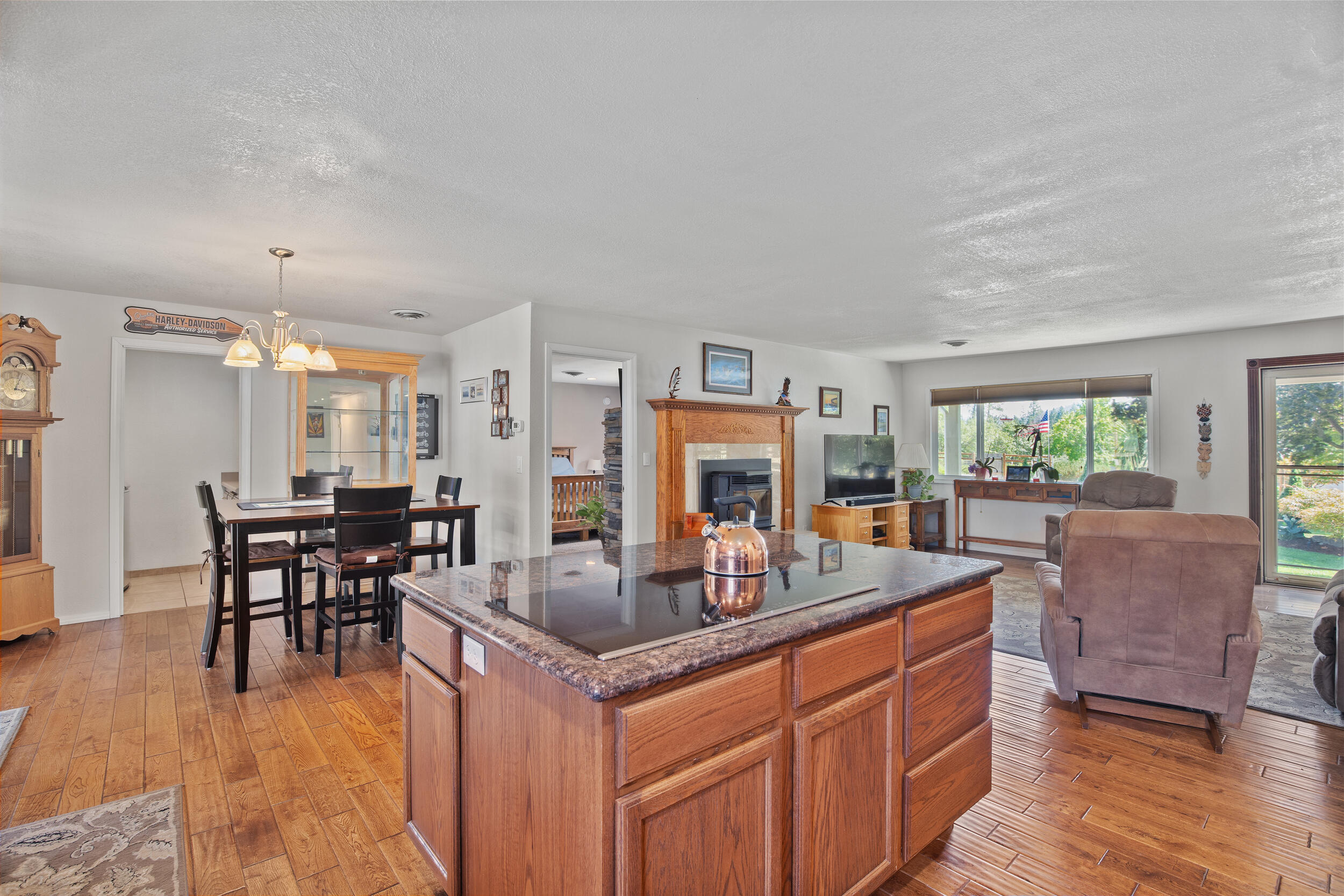 Airpark Estates, Inc - Residential