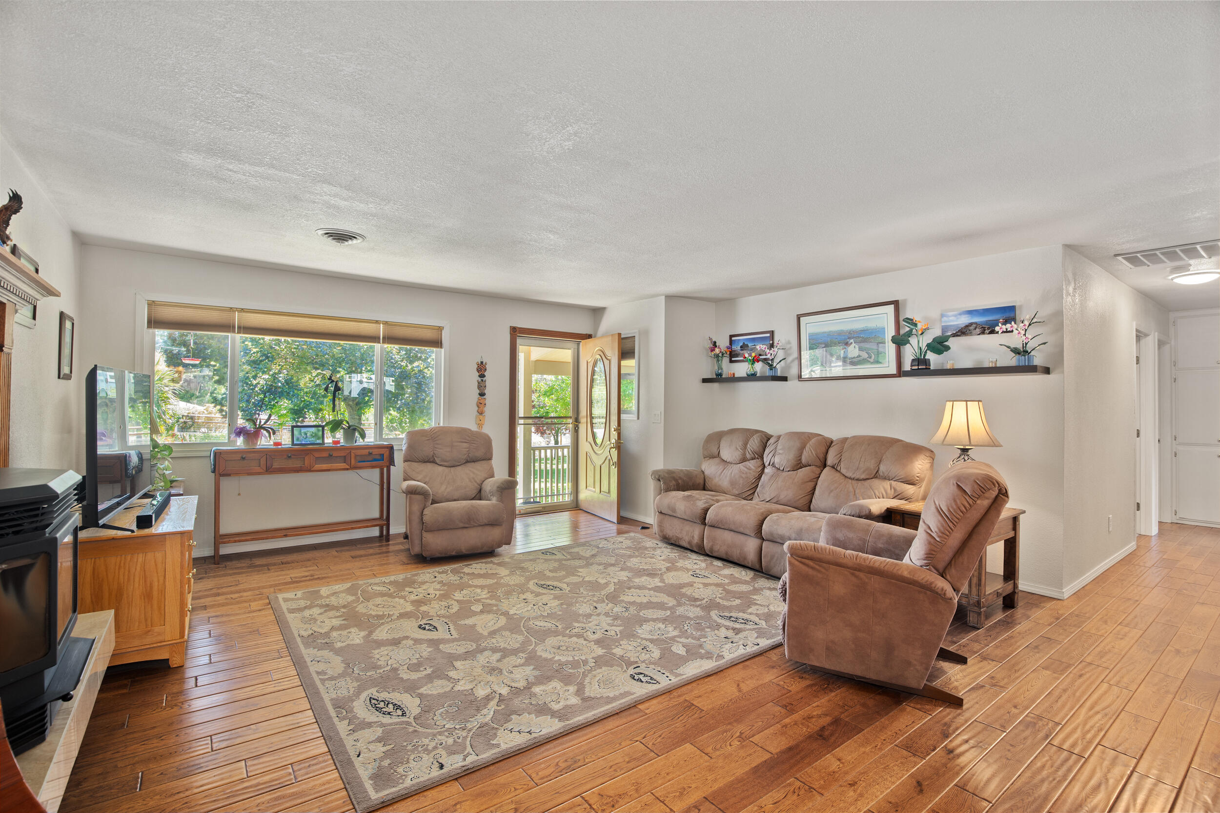 Airpark Estates, Inc - Residential