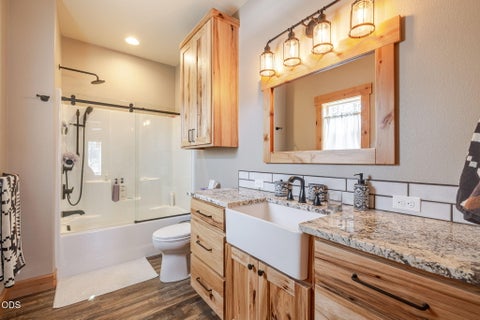 Tiny photo for 5112 SW Brandy Lane, Culver, OR 97734 (MLS # 220226133)