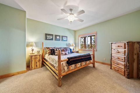 Tiny photo for 60440 Chickasaw Way, Bend, OR 97702 (MLS # 220214379)