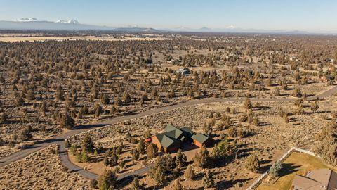 Tiny photo for 60440 Chickasaw Way, Bend, OR 97702 (MLS # 220214379)