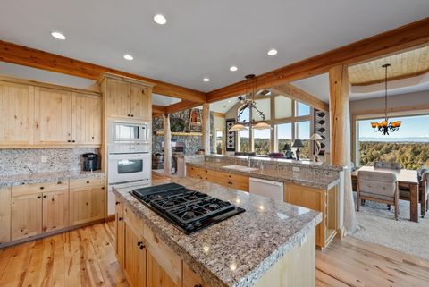 Tiny photo for 60440 Chickasaw Way, Bend, OR 97702 (MLS # 220214379)