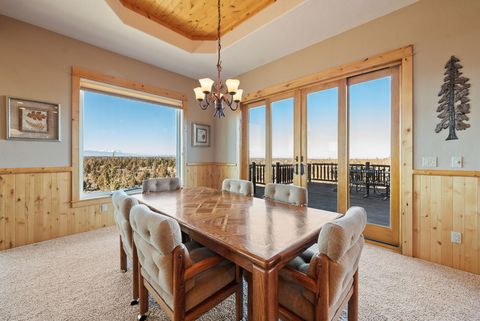 Tiny photo for 60440 Chickasaw Way, Bend, OR 97702 (MLS # 220214379)