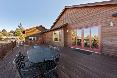 Tiny photo for 60440 Chickasaw Way, Bend, OR 97702 (MLS # 220214379)