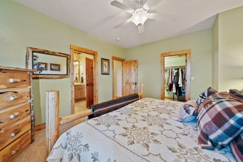 Tiny photo for 60440 Chickasaw Way, Bend, OR 97702 (MLS # 220214379)