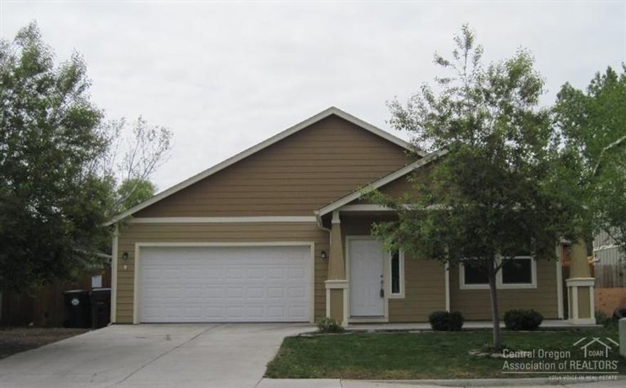 Newer home in great location. Extra wide hallways. Master separation. Vaulted ceilings. Beautiful kitchen w/granite counters. Open floor plan. Fireplace in great room. Fenced yard with sprinklers in front and back. Large deck and oversized front porch. Has AC!