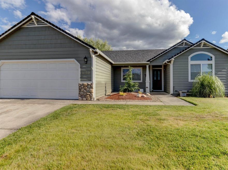 Beautiful Home on a Quiet Cul-De-Sac Surrounded by Newer Homes. Absolutely wonderful split bedroom floor-plan with tons of amenities including real exotic Asian Merbau hardwood flooring in entry, living room and halls; forced-air heating and A/C; all vinyl windows; wired for a spa on the extended back patio & wired for projector TV; indoor laundry with tile flooring and so much more. The open kitchen boasts newer granite counter-tops, custom cabinets, tile floors and big walk-in pantry. Gorgeous, spacious living room has vaulted ceilings, gas fireplace and slider to the large, open backyard. Nice big Master suite with a walk-in closet and master bath with double vanity and walk-in shower. Amazing views and privacy with no houses built behind this home! The fully landscaped front and back yards have timed sprinklers for ease of care. This home is a gem! Tour today.