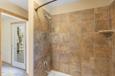 Tiny photo for 51922 Read Loop, La Pine, OR 97739 (MLS # 220224101)