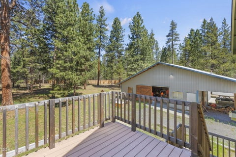 Tiny photo for 51922 Read Loop, La Pine, OR 97739 (MLS # 220224101)
