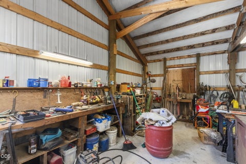 Tiny photo for 51922 Read Loop, La Pine, OR 97739 (MLS # 220224101)