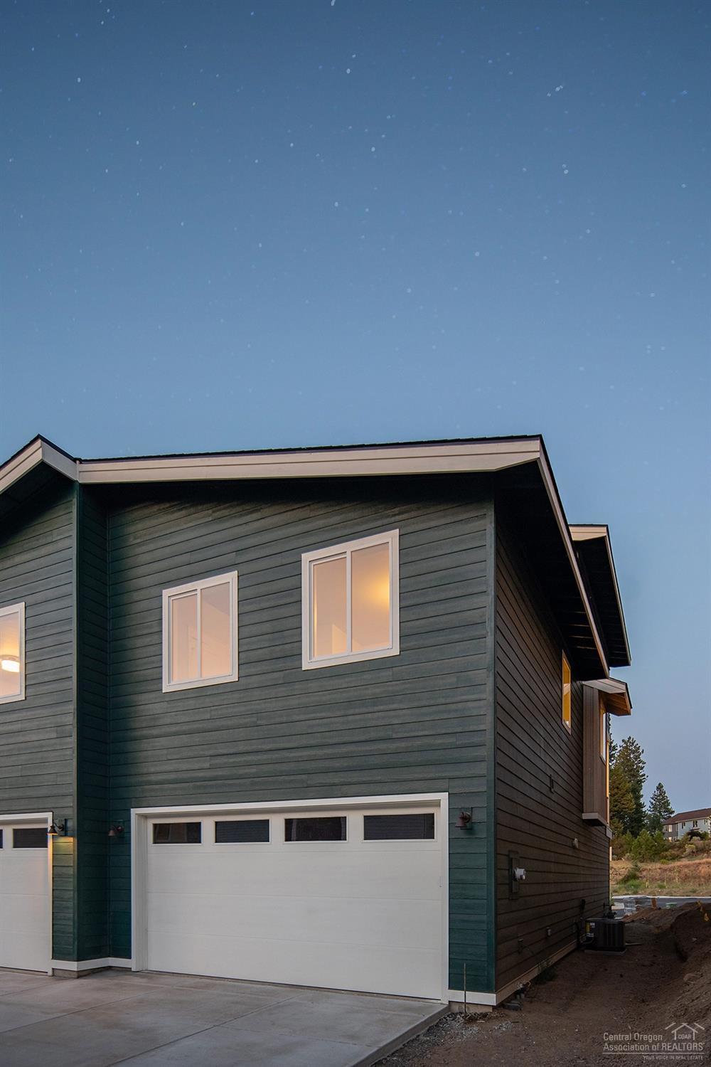 Riverwalk - Residential