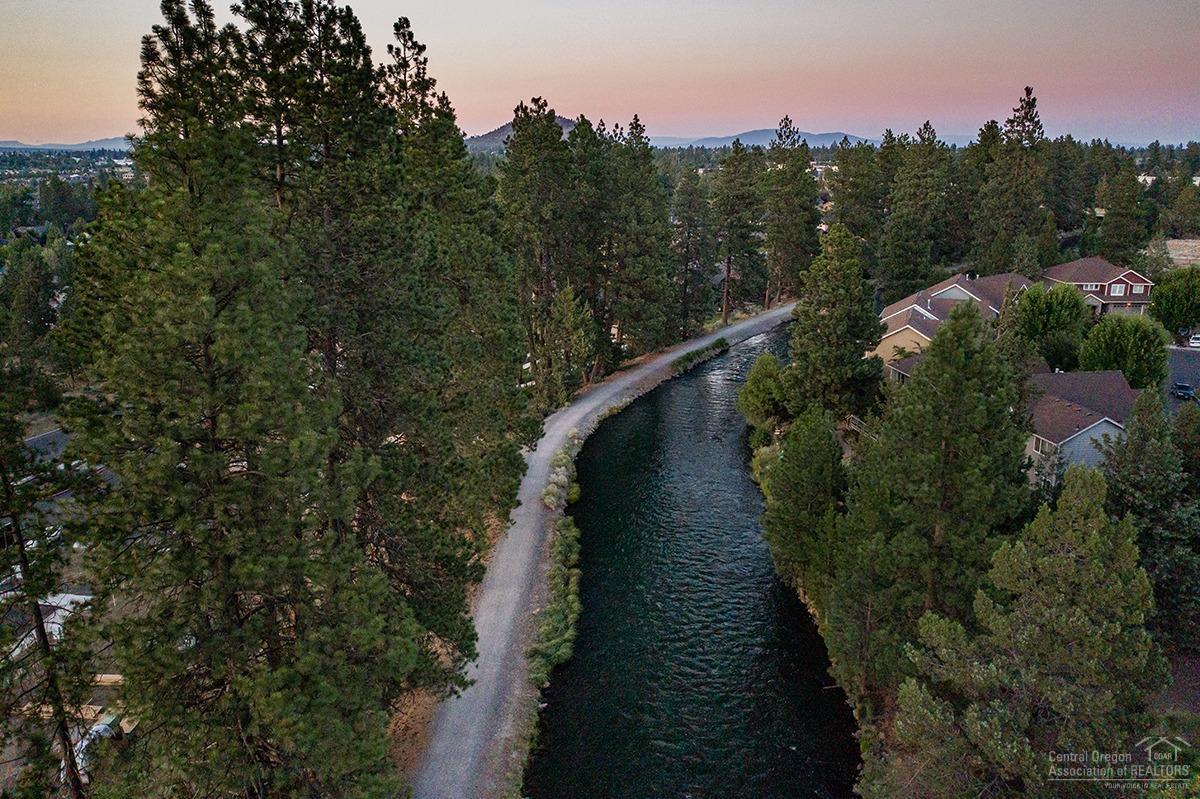 Riverwalk - Residential