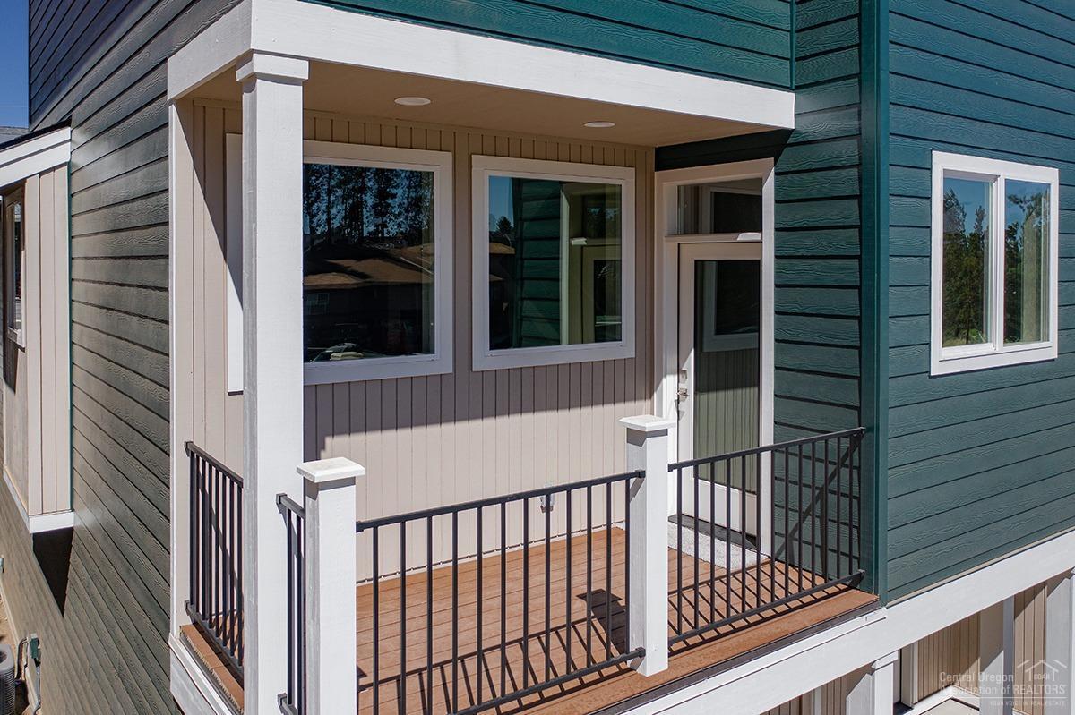 Riverwalk - Residential