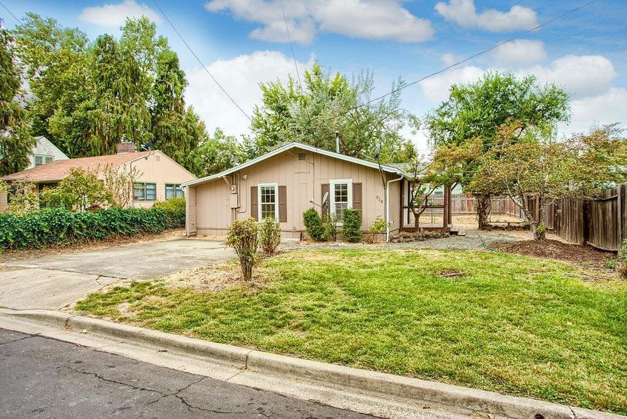 Newly remodeled cottage is clean and fresh with new roof, flooring, interior paint, all new bathroom and 2 window ac units. 2 bedrooms, 1 bath plus an office all filled with natural light. The island kitchen has new counter tops and gas range oven, the full bath features gorgeous tile shower/tub surround, new floors, lighting, heat and vanity. Spacious fenced back yard and patio for your bar-b-que and to sit and enjoy the outdoors. Cute and clean street and location close to parks, schools, public transportation and shopping.