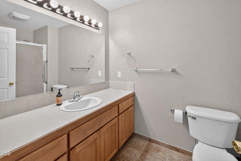 Tiny photo for 722 NE Stoneridge Loop, Prineville, OR 97754 (MLS # 220226962)