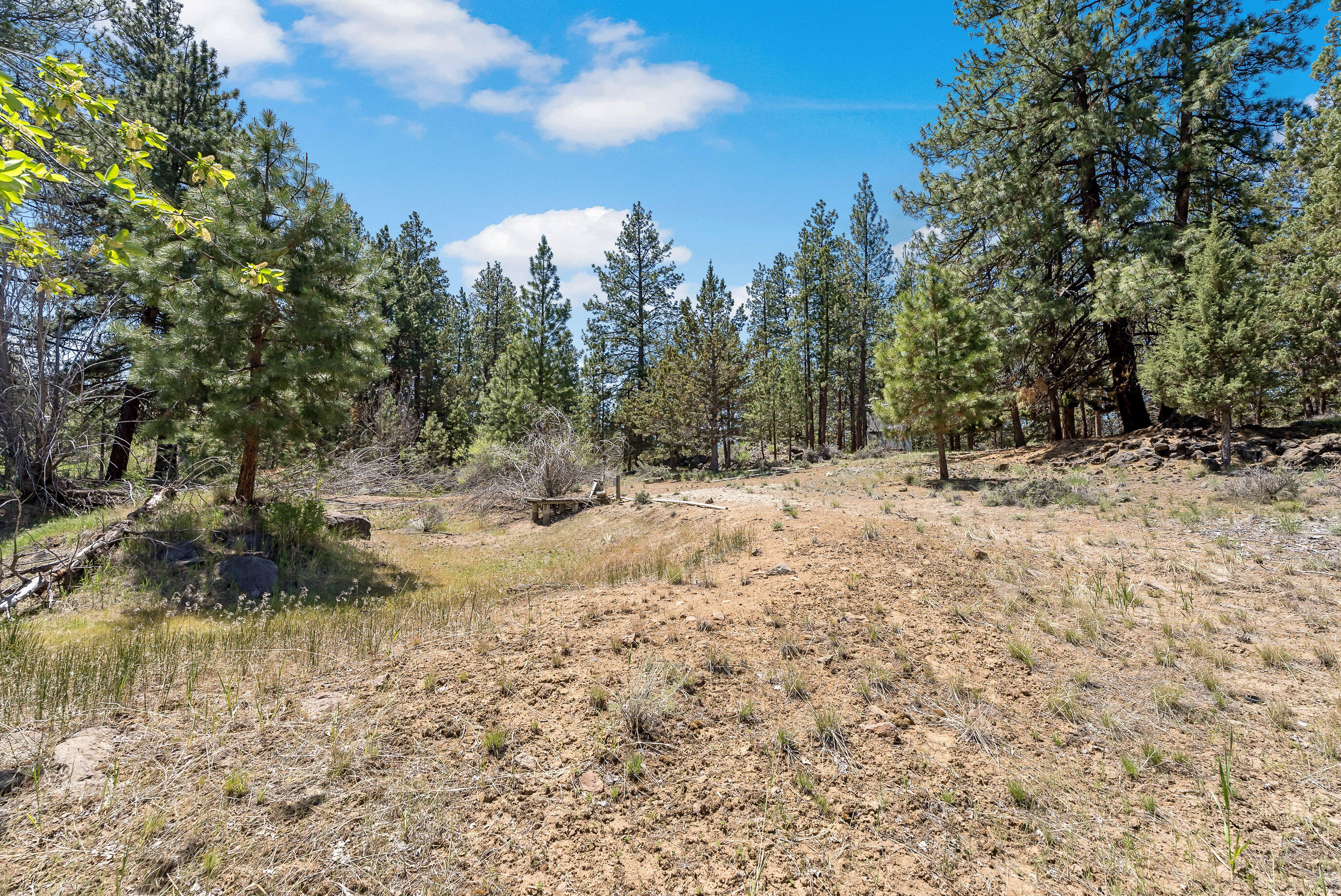 61521 Sunny Breeze Lane