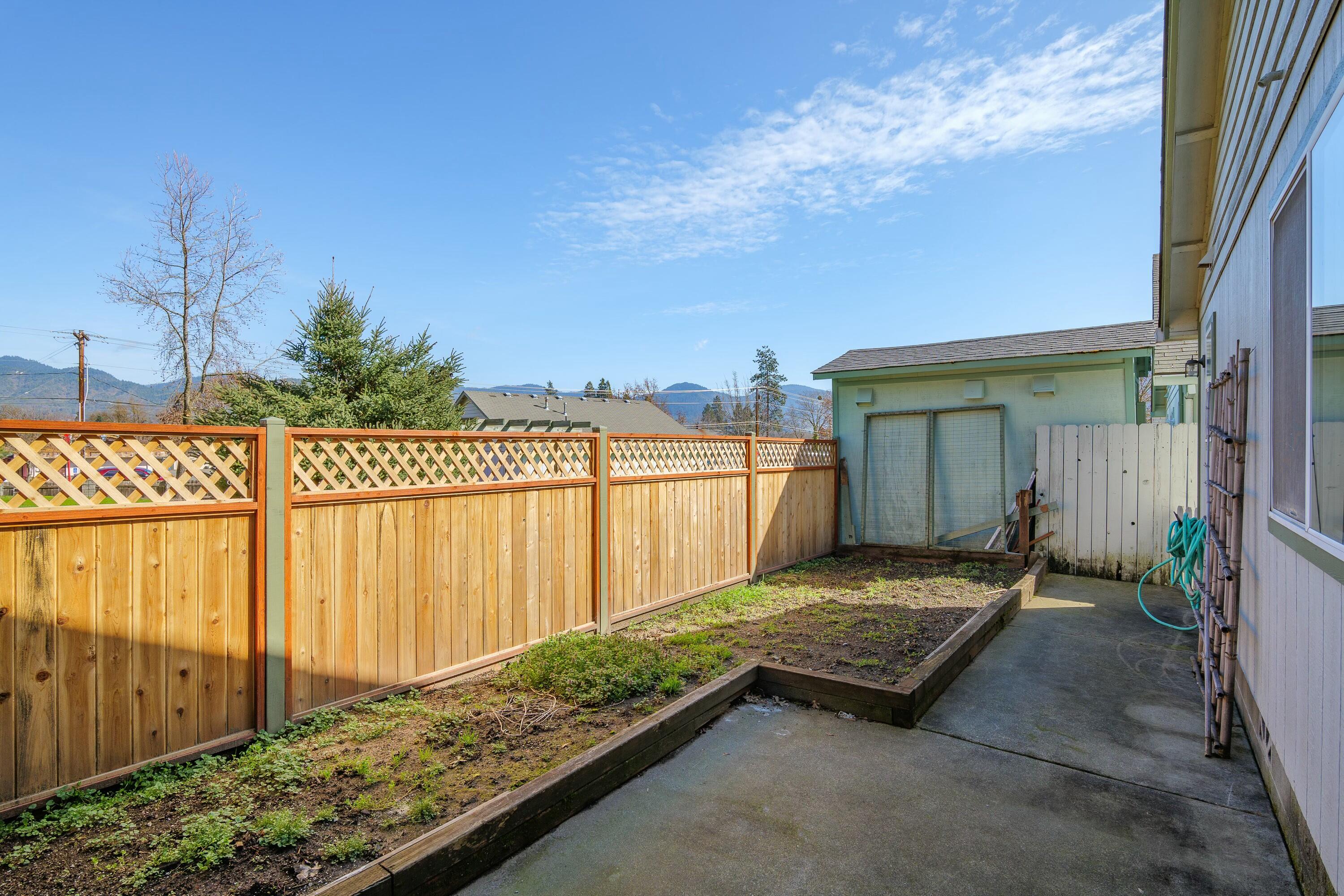 Fruitdale Arbors - Residential