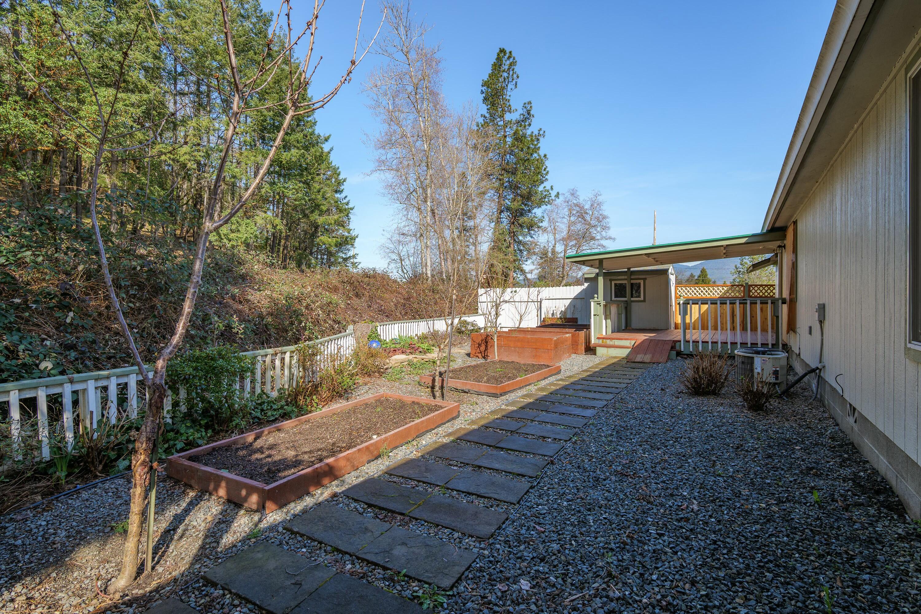 Fruitdale Arbors - Residential