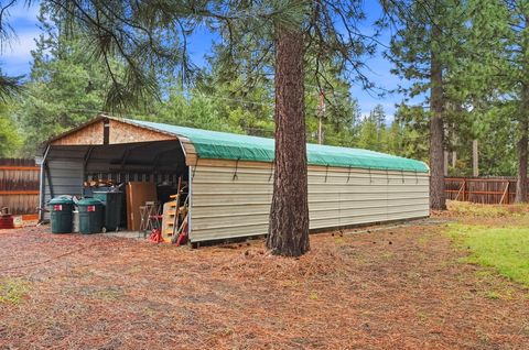 Tiny photo for 15991 Falcon Lane, La Pine, OR 97739 (MLS # 220219896)