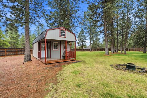 Tiny photo for 15991 Falcon Lane, La Pine, OR 97739 (MLS # 220219896)