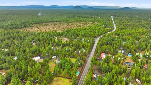 Tiny photo for 15991 Falcon Lane, La Pine, OR 97739 (MLS # 220219896)