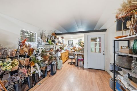 Tiny photo for 15991 Falcon Lane, La Pine, OR 97739 (MLS # 220219896)