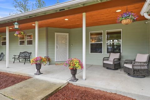 Tiny photo for 15991 Falcon Lane, La Pine, OR 97739 (MLS # 220219896)