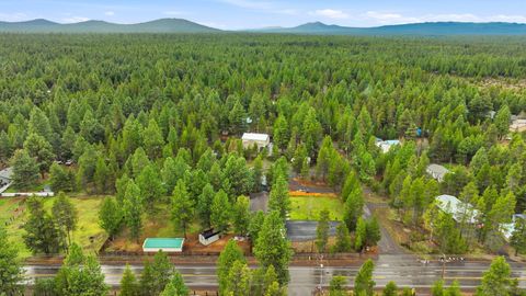 Tiny photo for 15991 Falcon Lane, La Pine, OR 97739 (MLS # 220219896)
