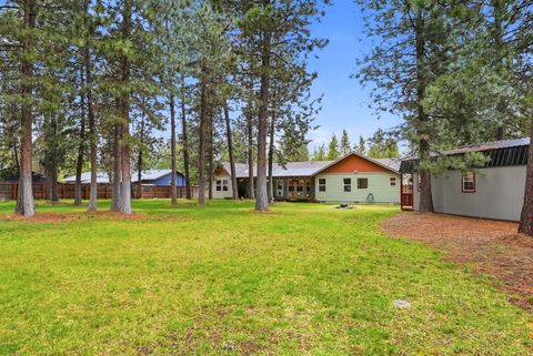 Tiny photo for 15991 Falcon Lane, La Pine, OR 97739 (MLS # 220219896)