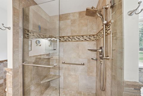 Tiny photo for 15991 Falcon Lane, La Pine, OR 97739 (MLS # 220219896)