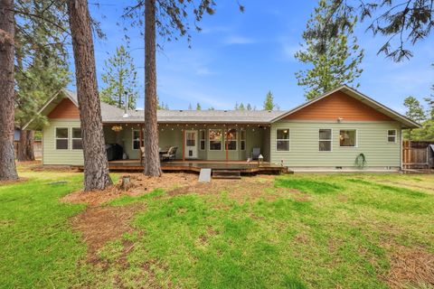 Tiny photo for 15991 Falcon Lane, La Pine, OR 97739 (MLS # 220219896)