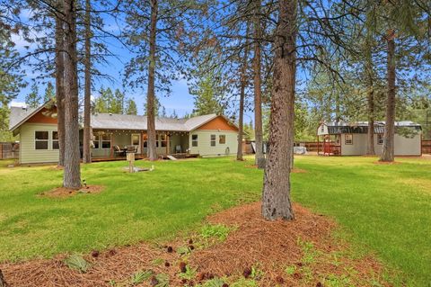 Tiny photo for 15991 Falcon Lane, La Pine, OR 97739 (MLS # 220219896)