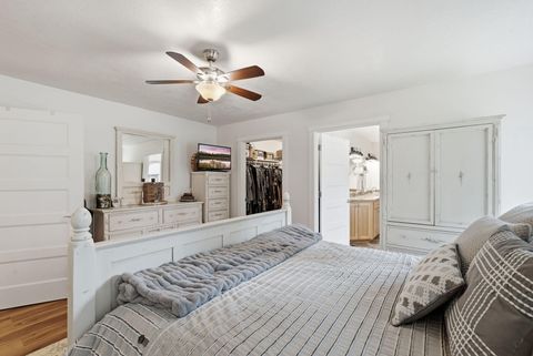 Tiny photo for 15991 Falcon Lane, La Pine, OR 97739 (MLS # 220219896)