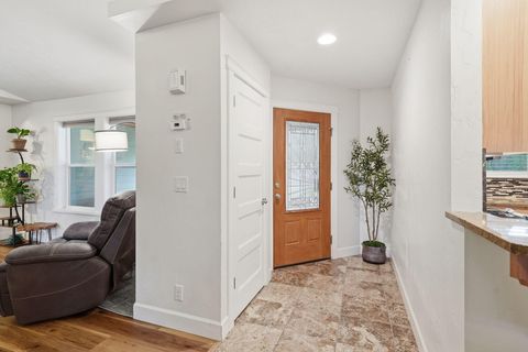 Tiny photo for 15991 Falcon Lane, La Pine, OR 97739 (MLS # 220219896)