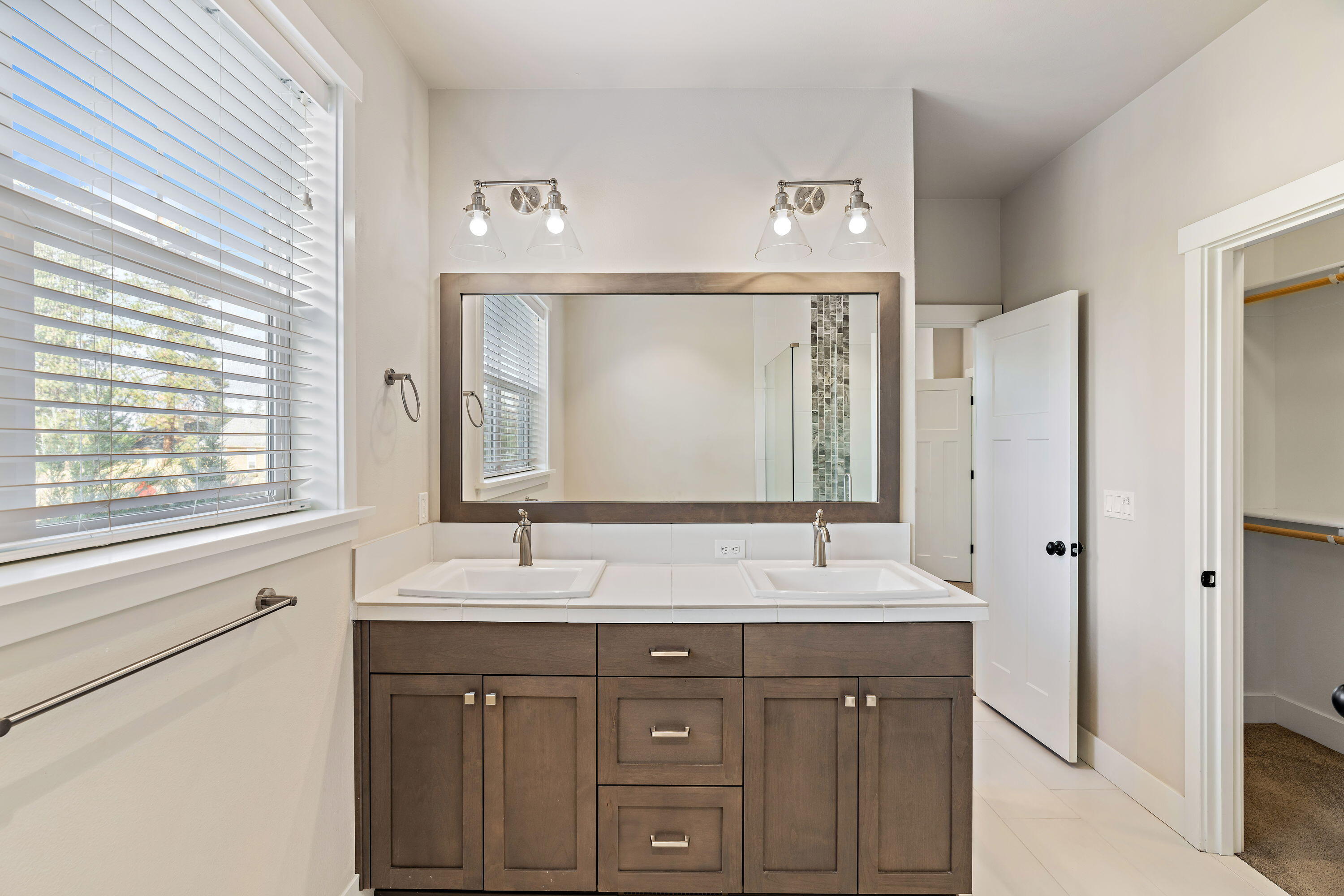 Farmington Reserve - Residential
