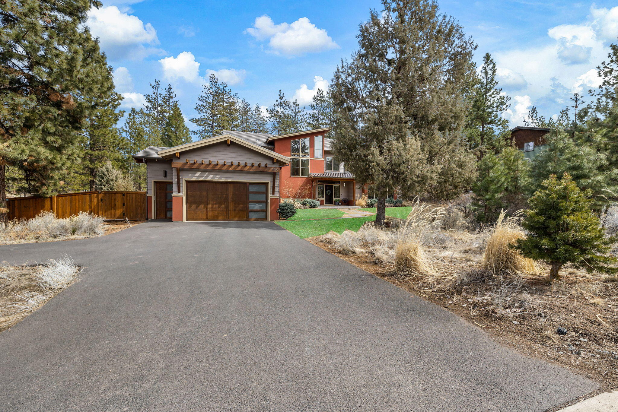 Skyliner Summit - Residential