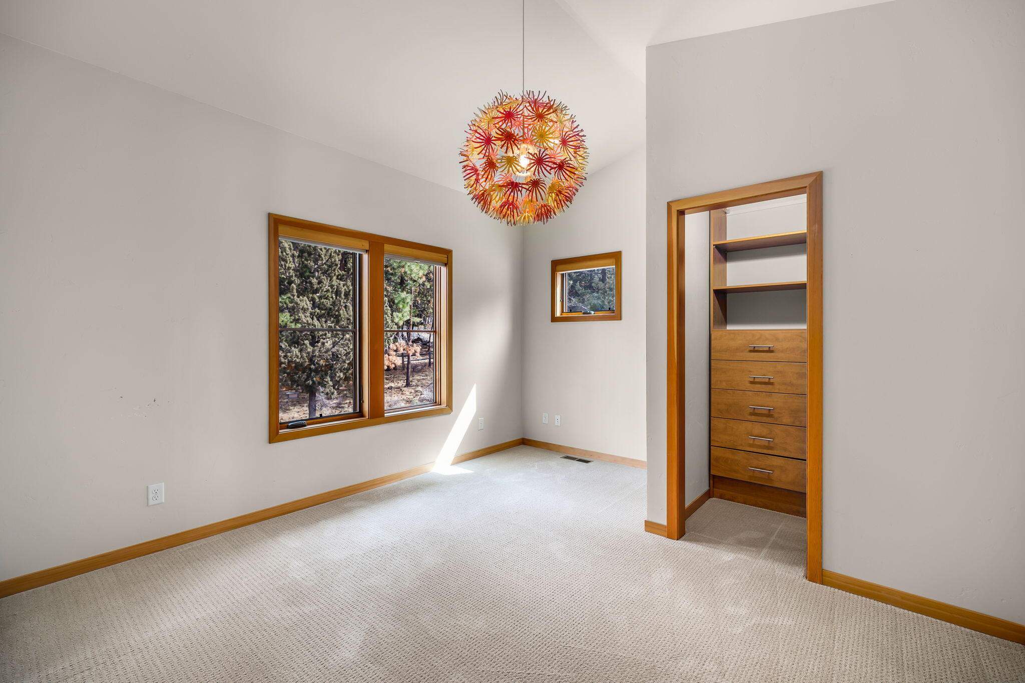 Skyliner Summit - Residential