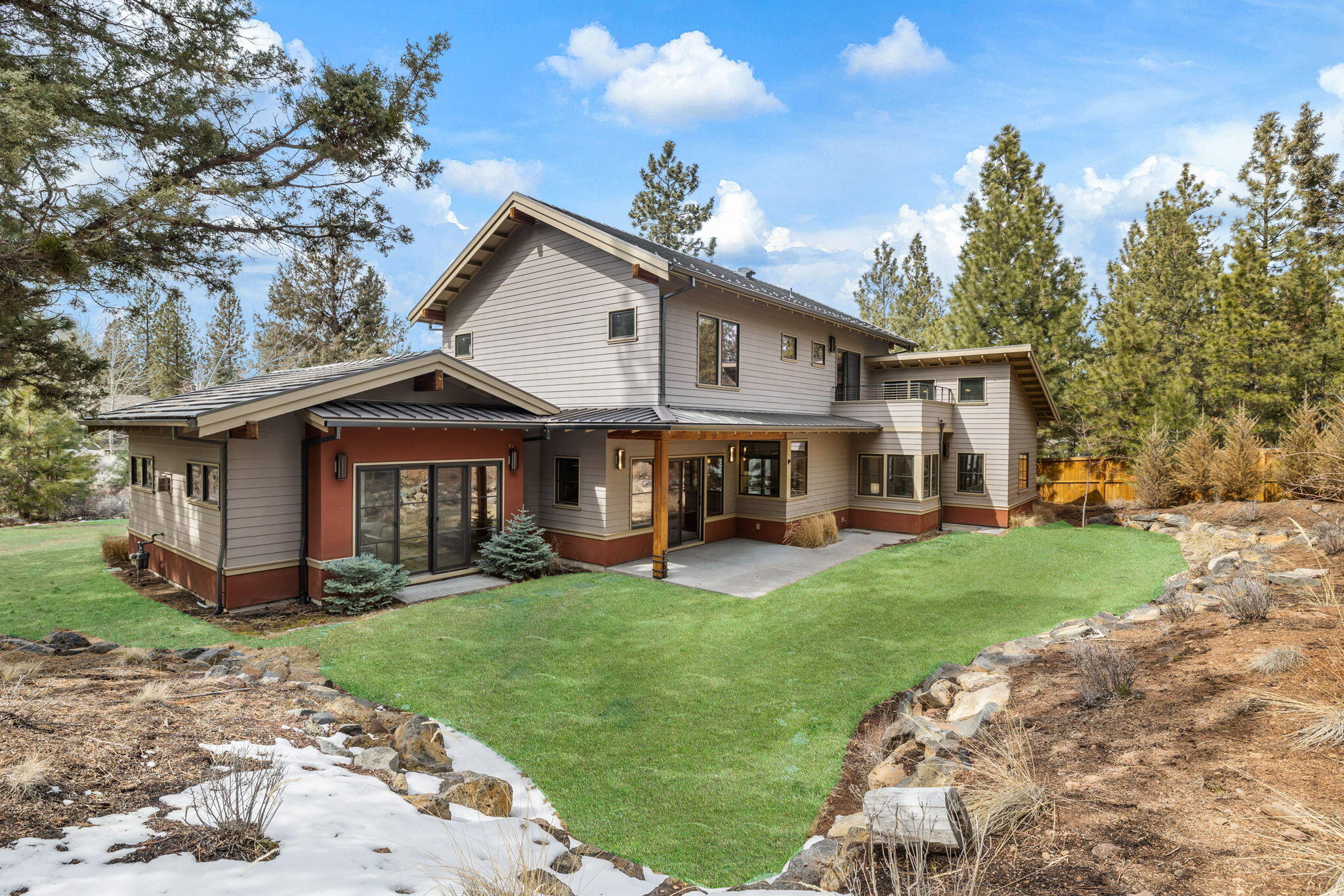 Skyliner Summit - Residential