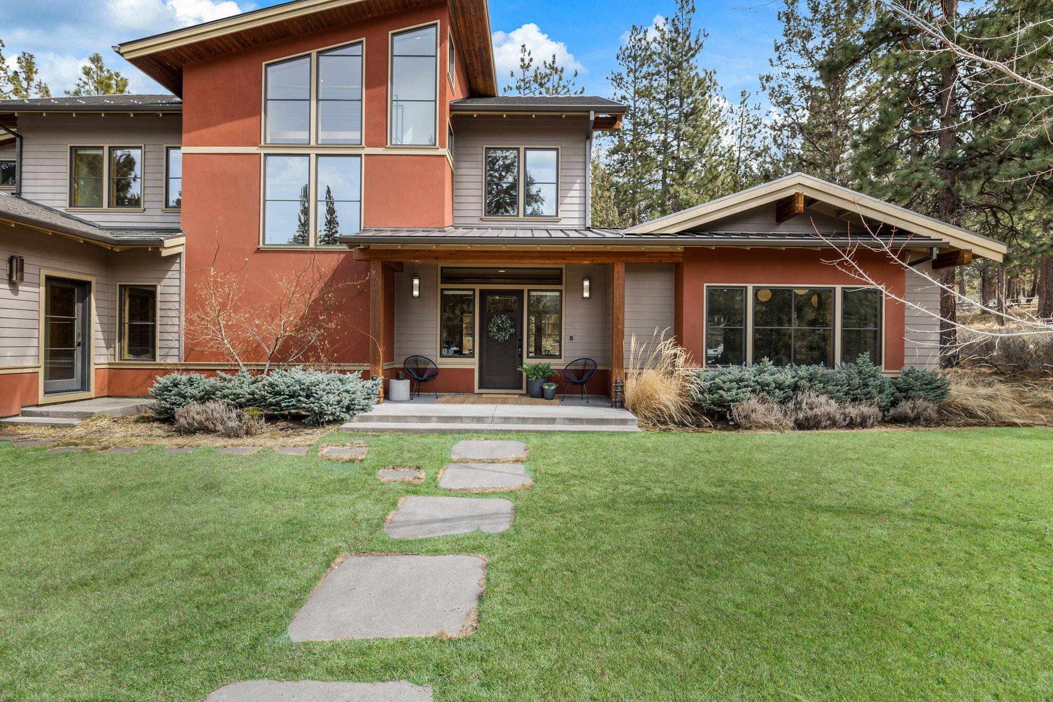 Skyliner Summit - Residential