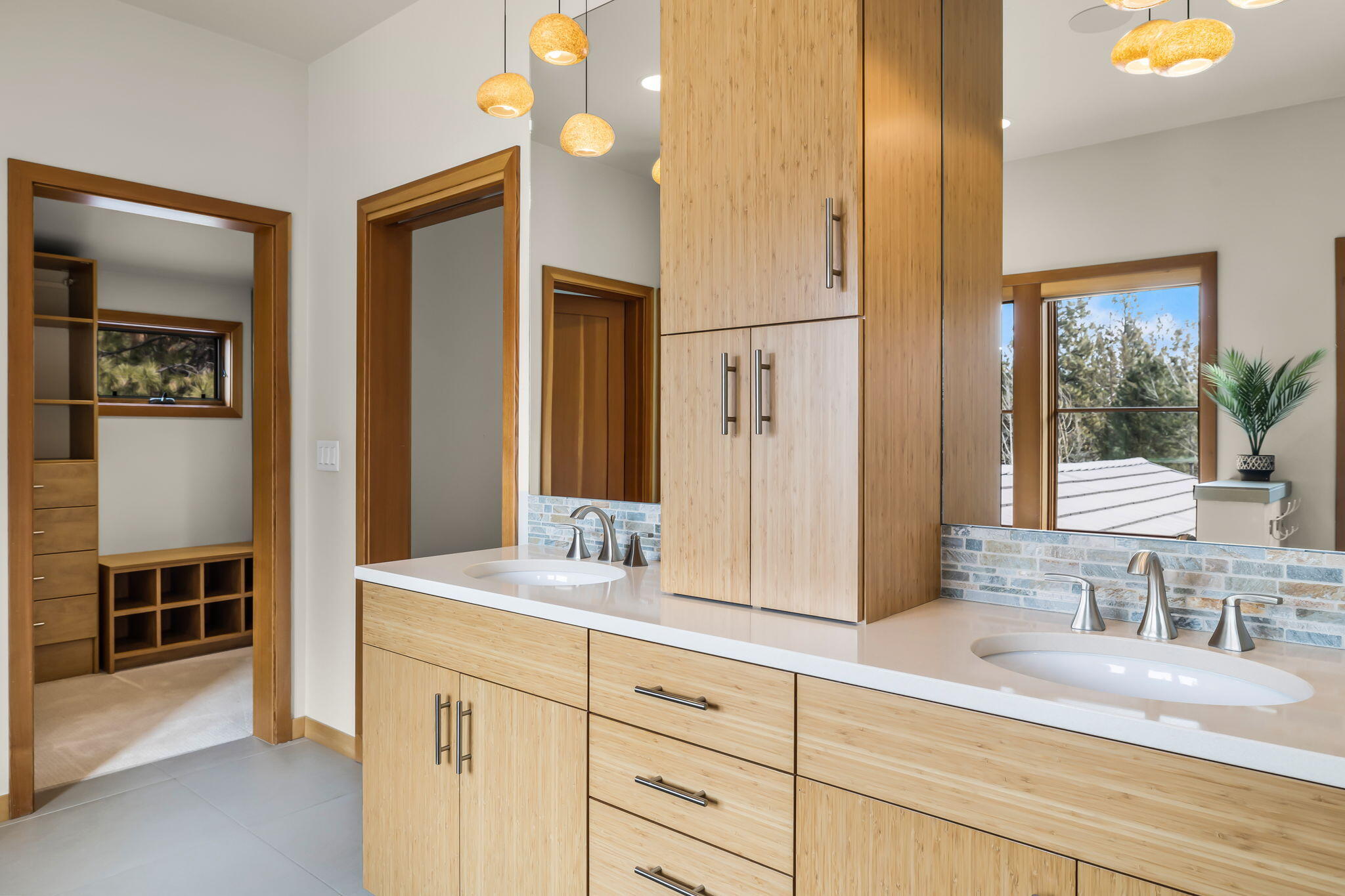 Skyliner Summit - Residential