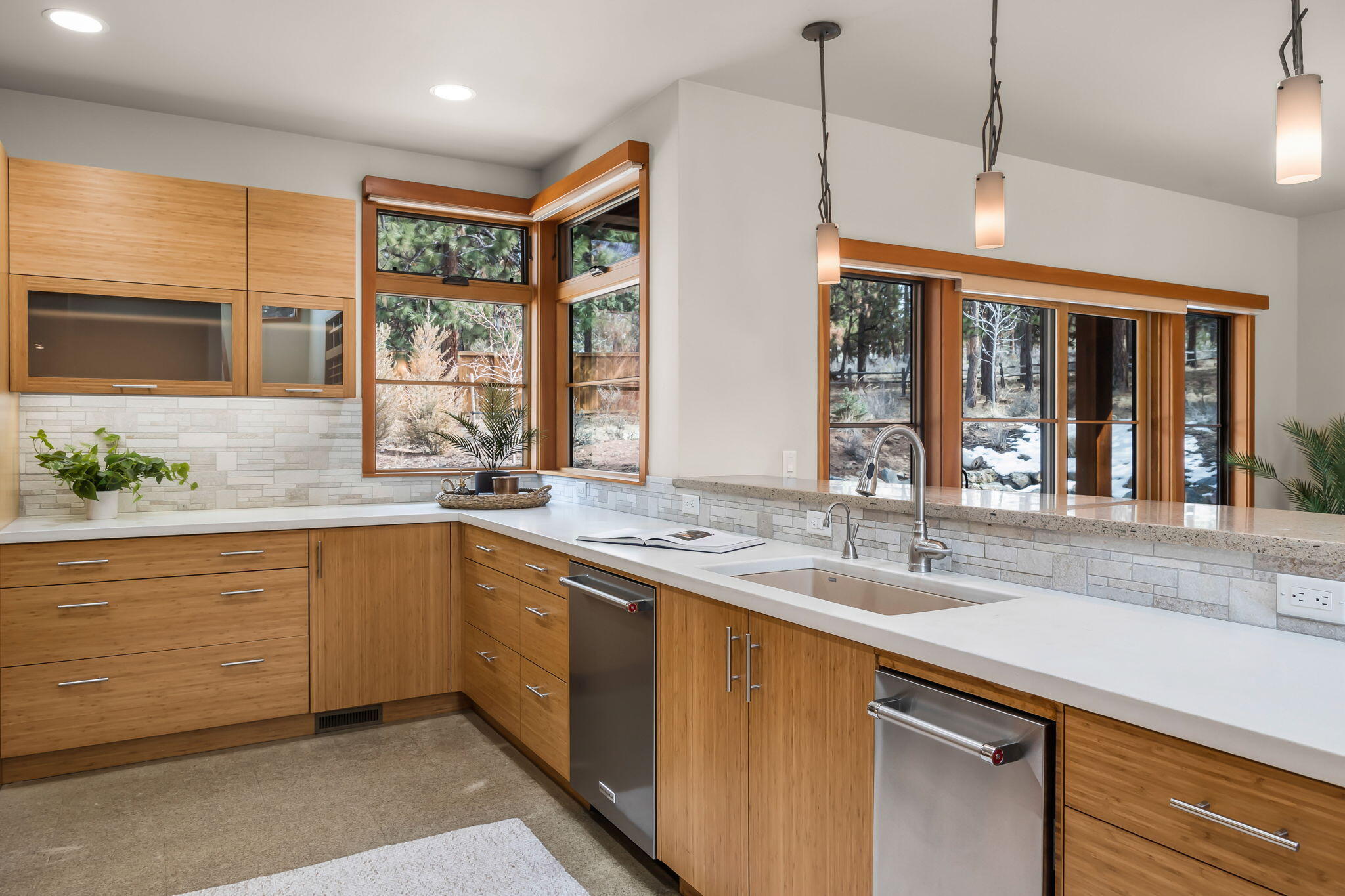 Skyliner Summit - Residential