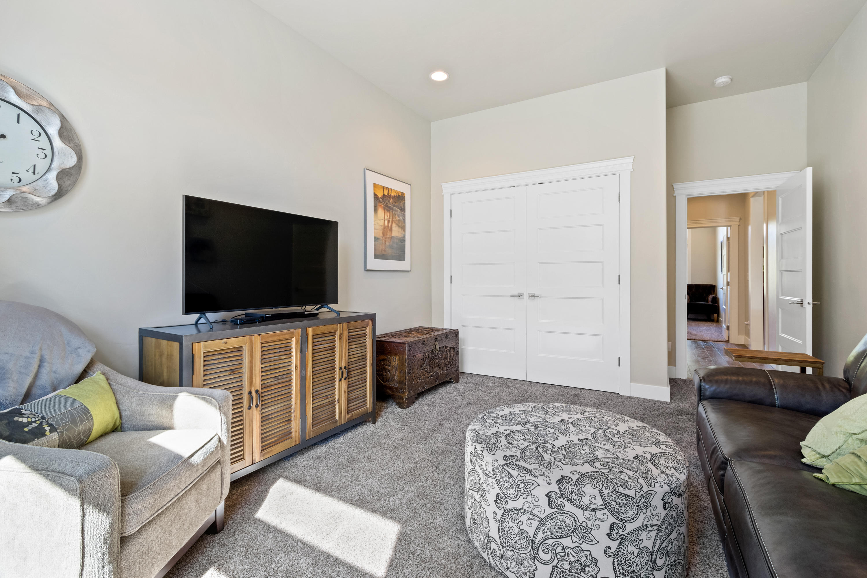 River Canyon Estates - Residential