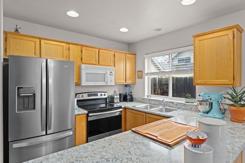 Tiny photo for 1379 Circle Wood Drive, Central Point, OR 97502 (MLS # 220216931)