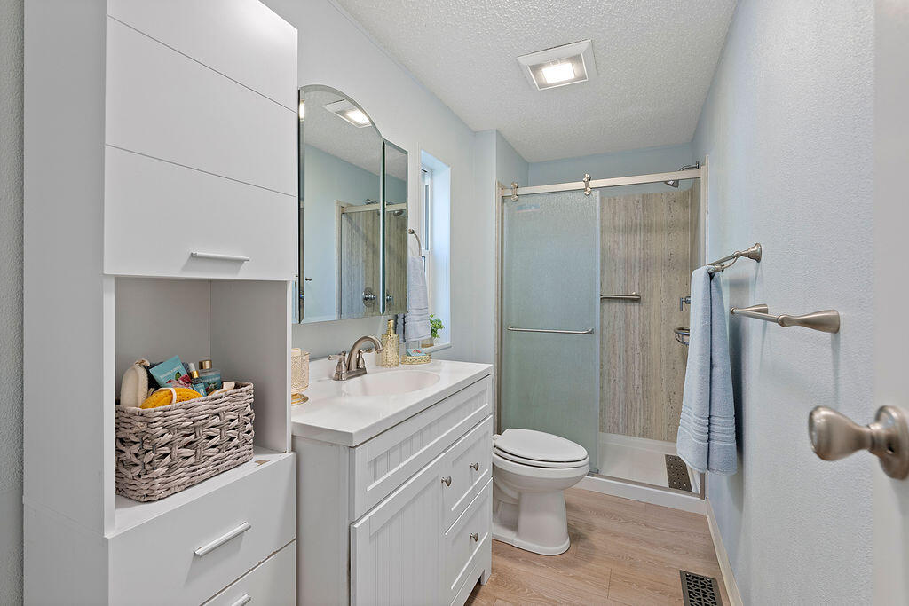 Queens Garden Mob Pa - Residential