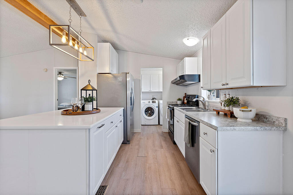 Queens Garden Mob Pa - Residential