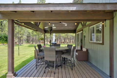 Tiny photo for 55135 Foster Road, Bend, OR 97707 (MLS # 220225412)