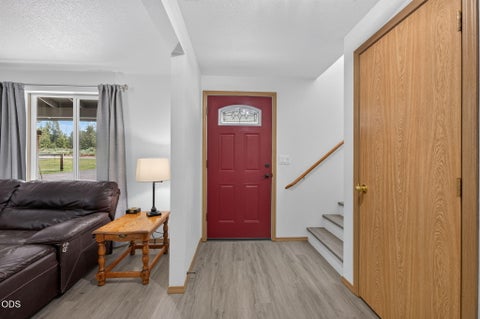 Tiny photo for 55135 Foster Road, Bend, OR 97707 (MLS # 220225412)