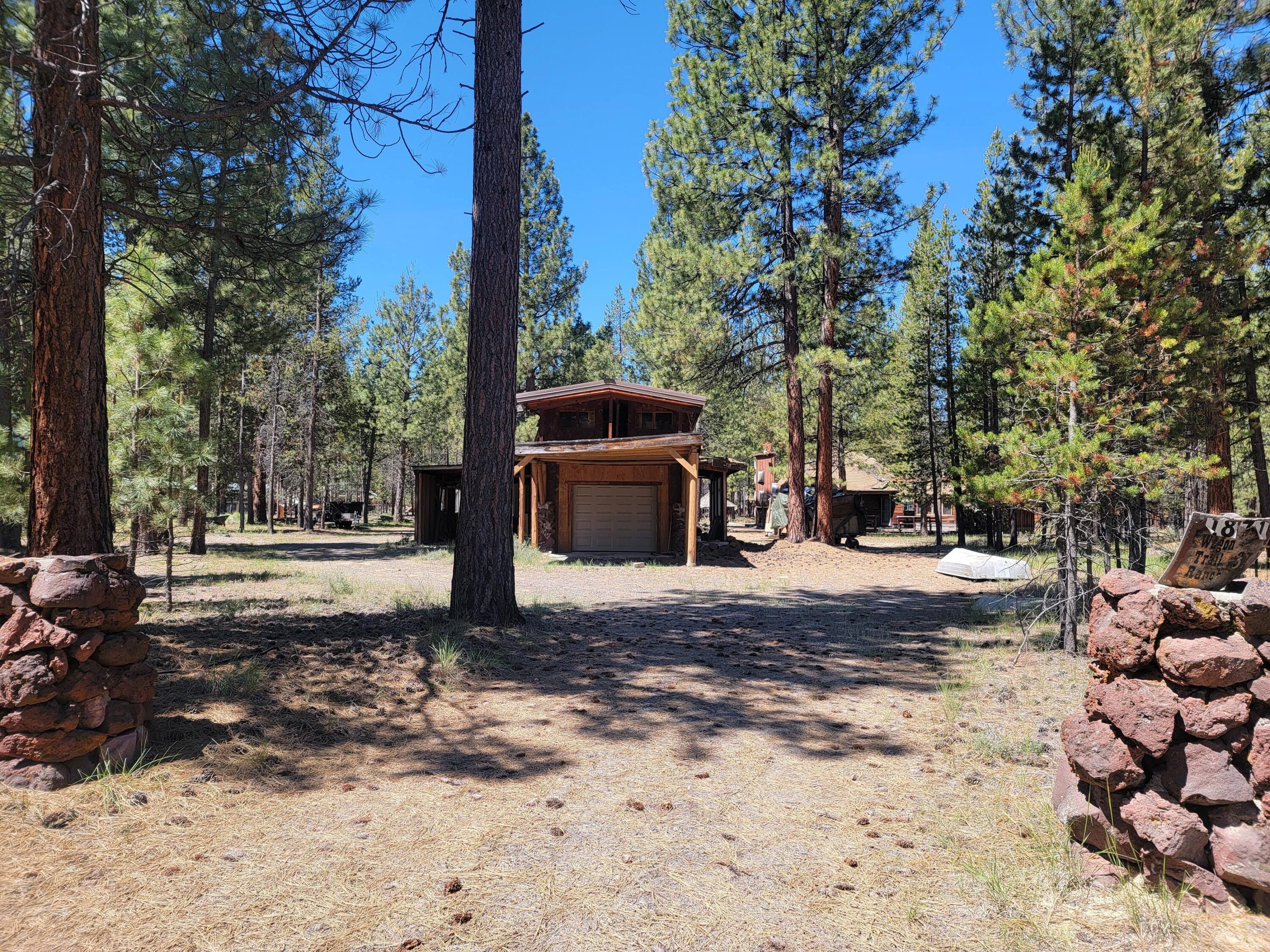 Wagon Trail Acreages - Residential