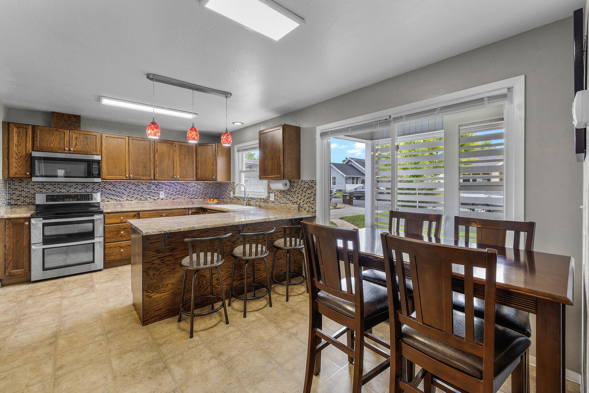 Loma Vista - Residential